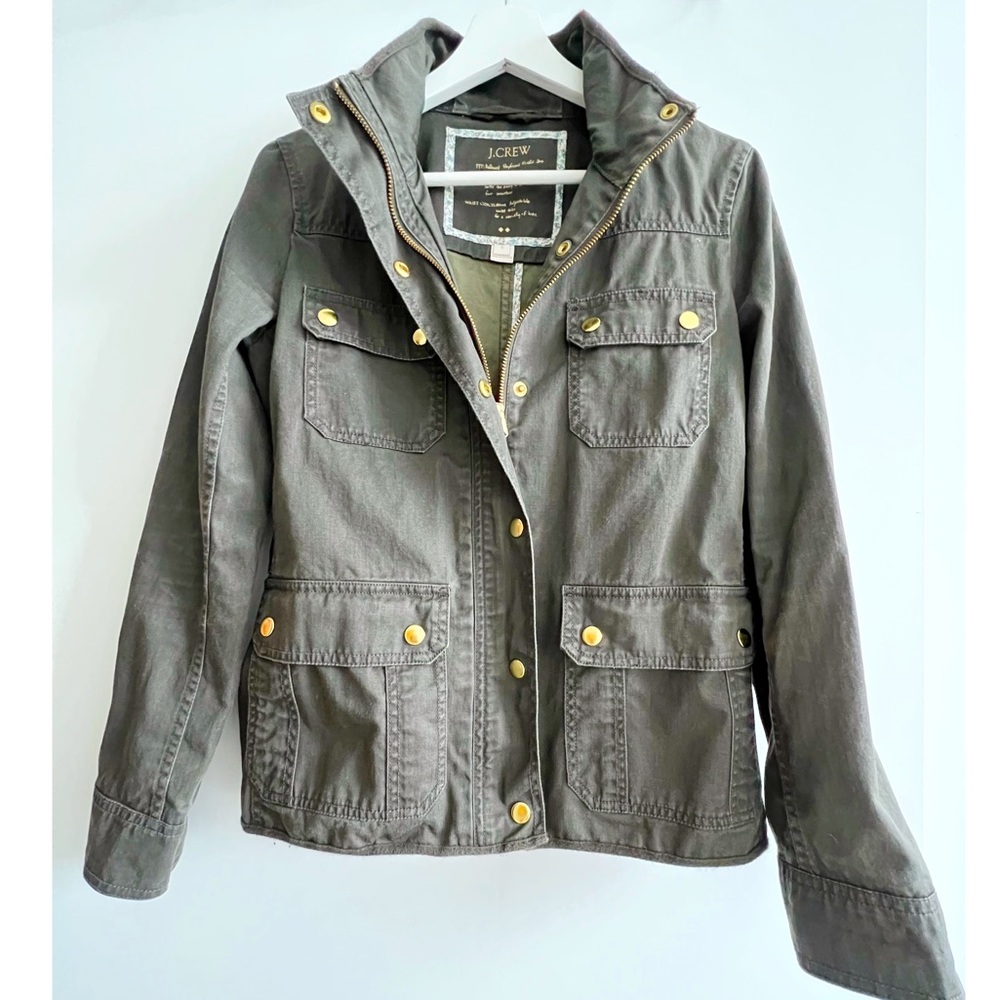 JCREW Olive Green Canvas Jacket with Gold Button Details size Small